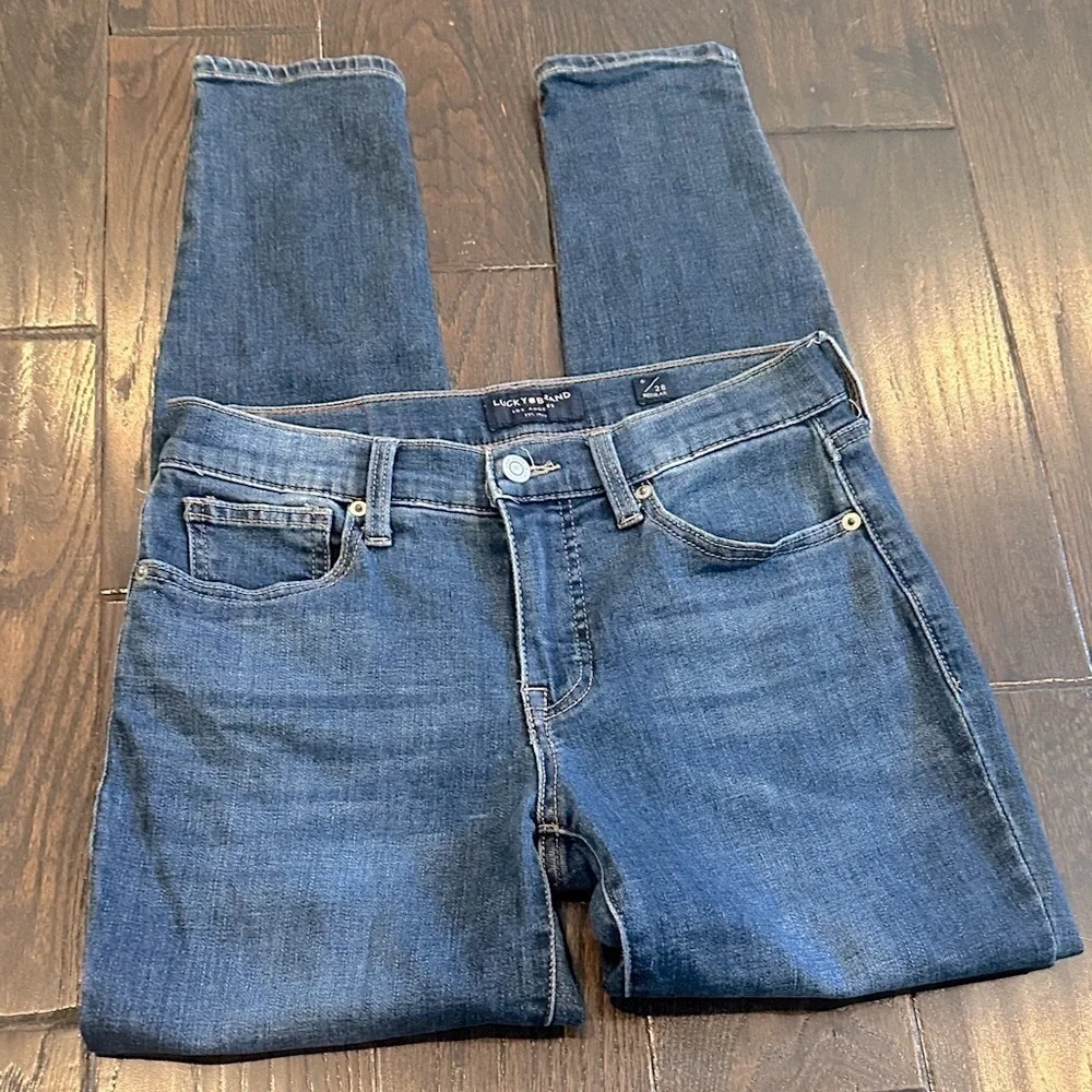 Lucky Brand mid rise skinny Ava jeans size 6/28